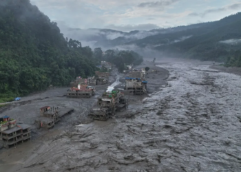 Nepal Floods: Nepal में तबाही के बाद 275 से ज्यादा Indians लापता, India ने भेजी 11 टन राहत सामग्री