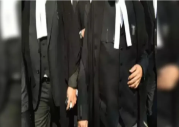 Prayagraj के Civil Lines में 39 वकीलों पर एफआईआर: High Court के आदेश पर Action