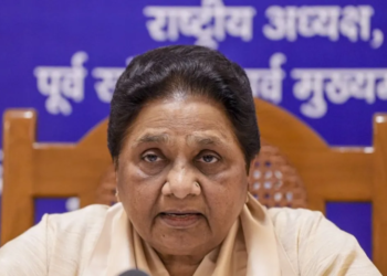 UP Politics में Akhilesh Yadav के बयान पर बवाल, BSP Chief Mayawati का तीखा प्रहार