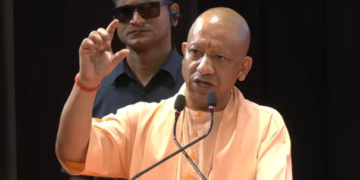 Lucknow में CM Yogi Adityanath का बयान, UP में Sugar Stock की नहीं है कोई कमी