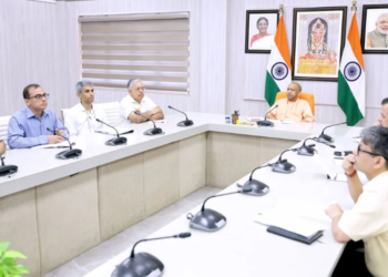 CM Yogi Adityanath ने Lucknow में समीक्षा के दौरान दिए अहम निर्देश