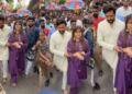 Mumbai में Ritesh Deshmukh और Genelia D’Souza ने किए लालबागचा राजा के दर्शन