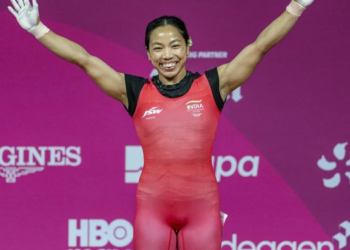 Mirabai Chanu ने रचा इतिहास, 28 साल बाद India को मिला वेटलिफ्टिंग मेडल