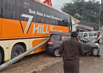 Telangana के Shamshabad से Pune-Bengaluru Highway तक, दो बड़े सड़क हादसे