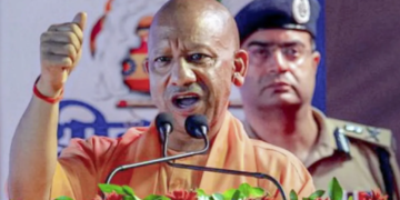 Lucknow में 912 चयनित युवाओं को नियुक्ति, Yogi Adityanath ने सौंपे पत्र