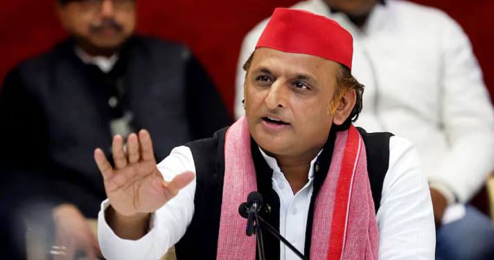 SIR विवाद पर Akhilesh Yadav का हमला, Supreme Court से की स्वतः संज्ञान की मांग