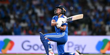 Shafali Verma ने तोड़ा Smriti Mandhana का रिकॉर्ड, Laura Wolvaardt को पछाड़कर भारत को दिलाई सीरीज में जीत