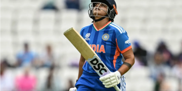 Shafali Verma को ICC की चेतावनी, Zimbabwe के खिलाफ मैच में गेंद फेंकने पर मिला डिमेरिट पॉइंट; जानें पूरा मामला