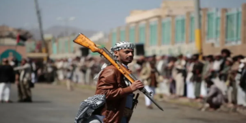 Saudi Arabia और Iran की मध्यस्थता में हूतियों से समझौते की कोशिश, हमले रोकने के बदले आर्थिक मदद का प्रस्ताव