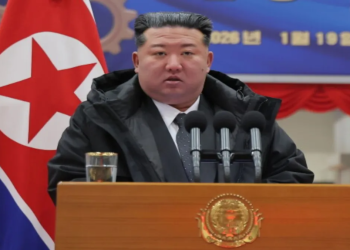 North Korea का नया सैन्य परीक्षण: समुद्र के भीतर से मिसाइल हमले की क्षमता पर जोर, Kim Jong Un ने कूटनीतिक बातचीत से बनाई दूरी