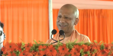 Balrampur में Yogi Adityanath का विपक्ष पर हमला, Akhilesh को Ayodhya से चुनाव लड़ने की चुनौती