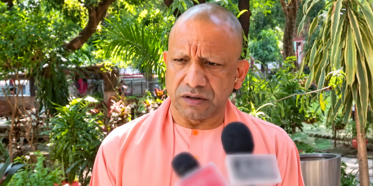 Yogi Adityanath का कांग्रेस पर तीखा प्रहार, Uttar Pradesh में 41 साल से सत्ता से बाहर रहने की दिलाई याद