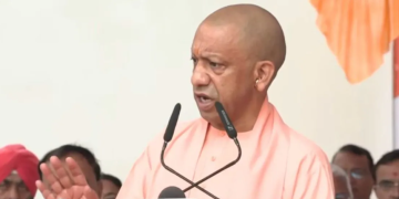 Sardar Patel जयंती पर CM Yogi का कांग्रेस पर हमला, Kashmir से अनुच्छेद 370 हटाने को बताया एकता के सपने की पूर्ति